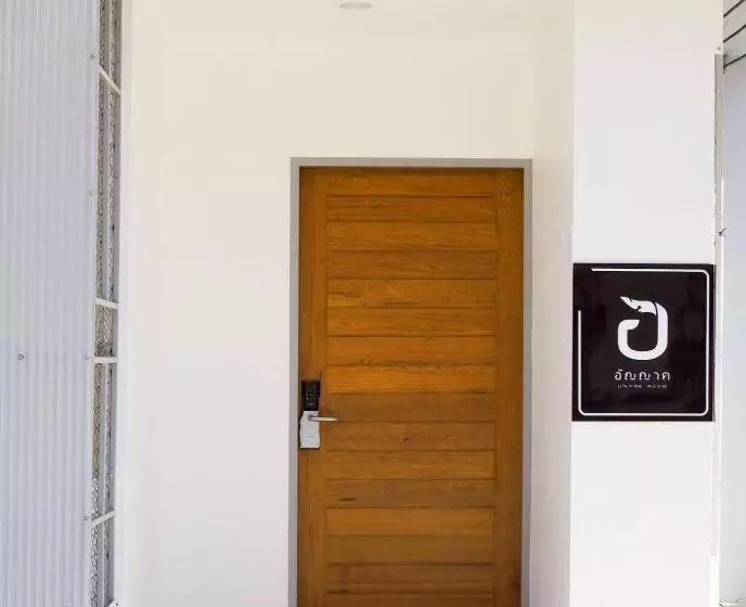 Hotelli Unyak Room Ayutthaya