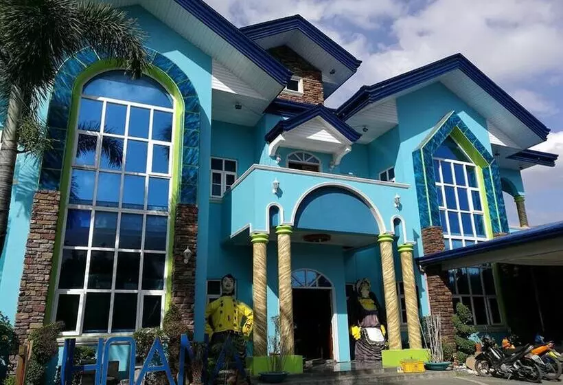 Hotelli Villa Jhoana Resort