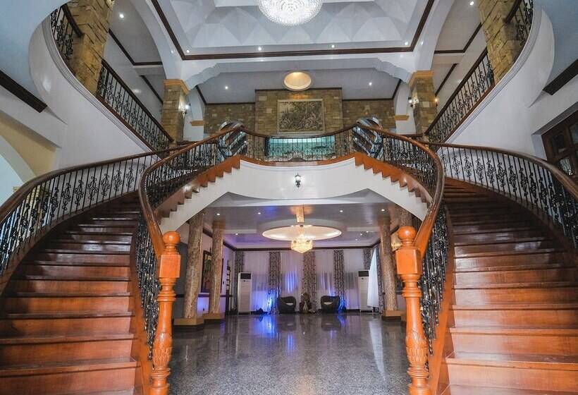 فندق Villa Jhoana Resort