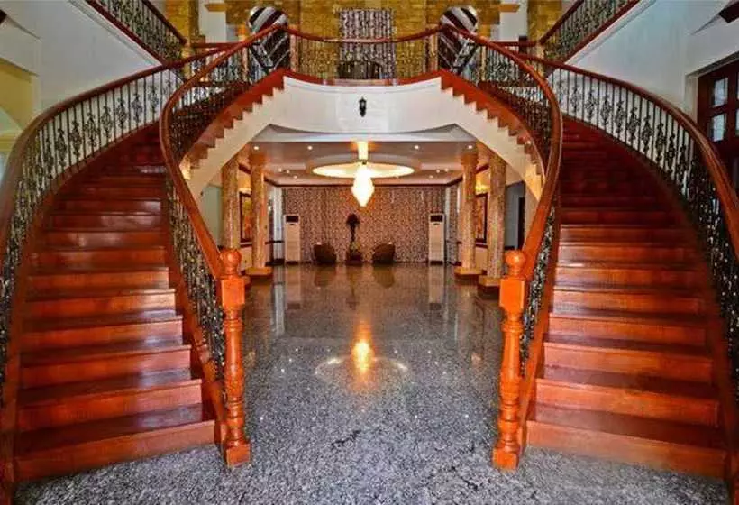 Hotelli Villa Jhoana Resort