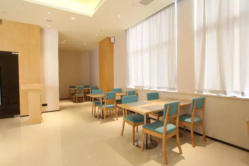 Ji Hotel Shanghai Fengxian South Bridge