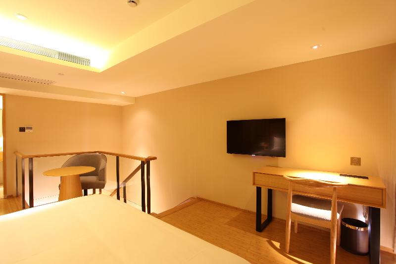 Ji Hotel Shanghai Fengxian South Bridge