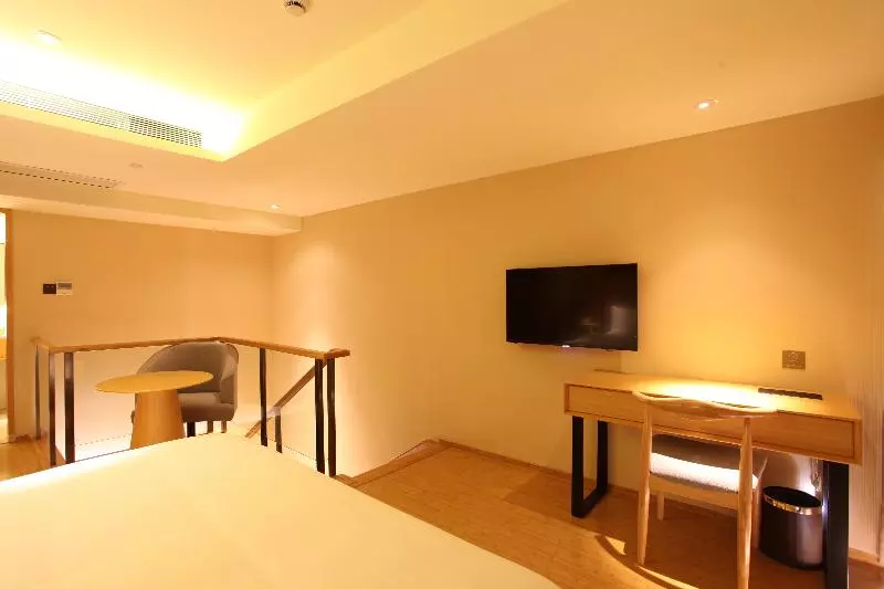 Ji Hotel Shanghai Fengxian South Bridge