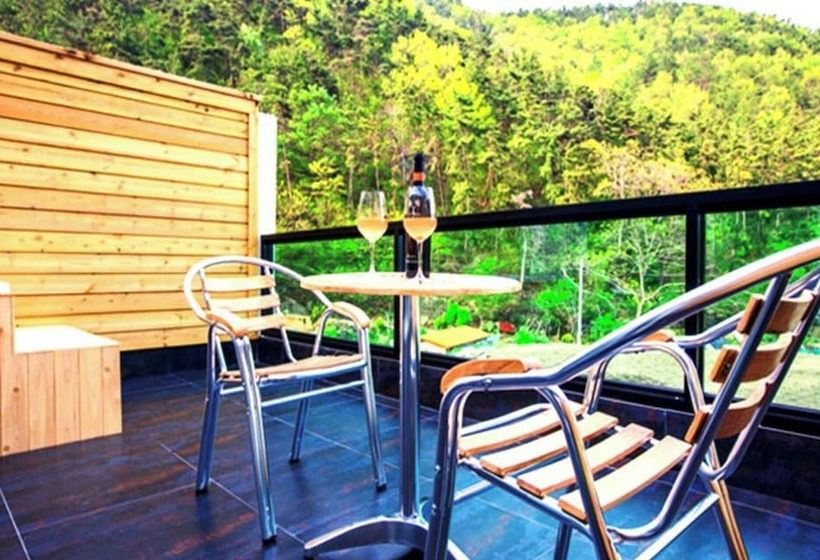 Tongyeong Hue Spa Pension