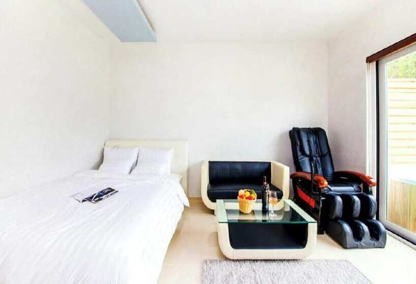 Tongyeong Hue Spa Pension