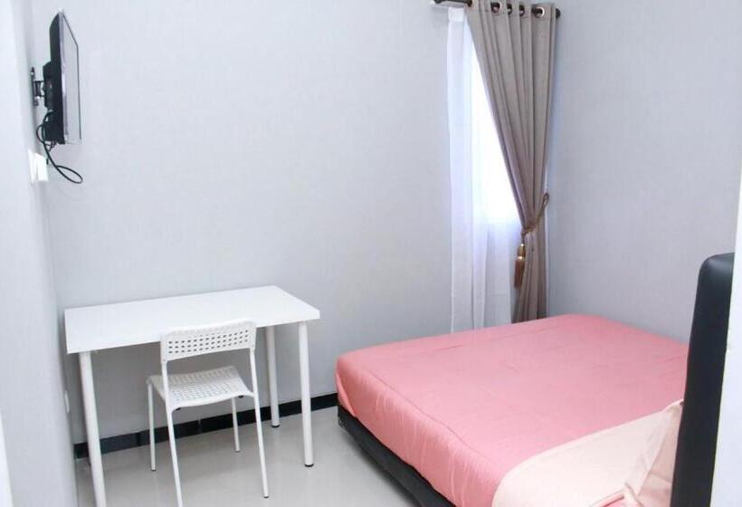 هتل Griya Loka 1 Syariah Near Rsud Dr Kariadi Mitra Reddoorz