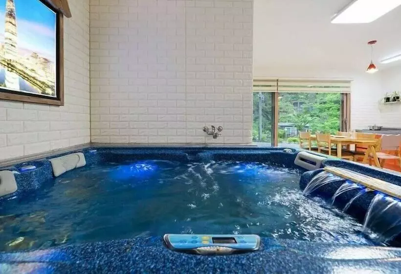 ホテル Maidu Pension