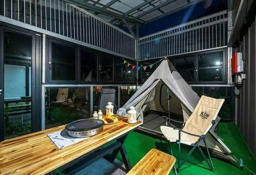 ホテル Maidu Pension