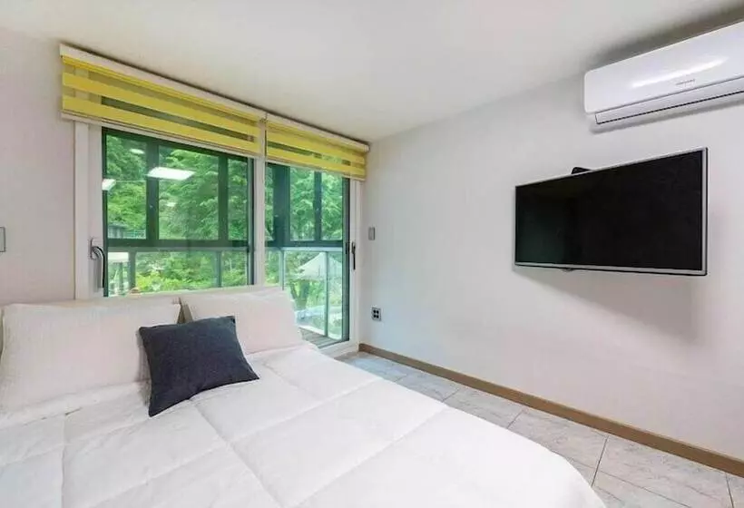 ホテル Maidu Pension