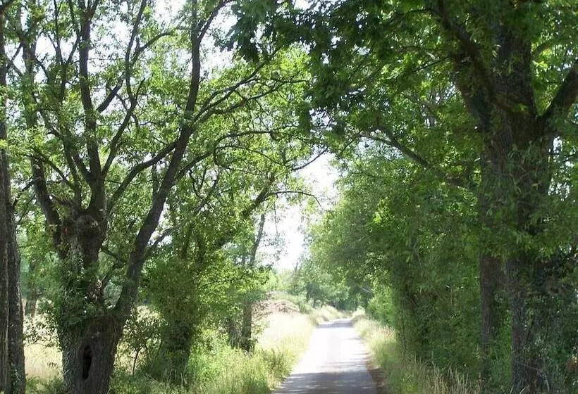 Hotelli Gite Vacances En Auvergne