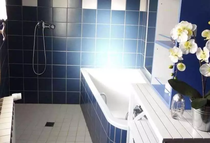 Hotelli Gite Vacances En Auvergne