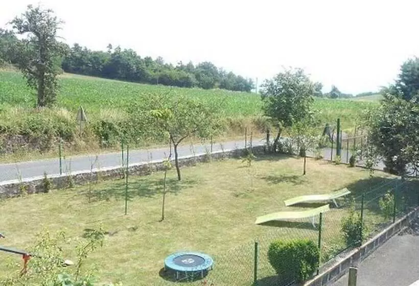 Hotelli Gite Vacances En Auvergne