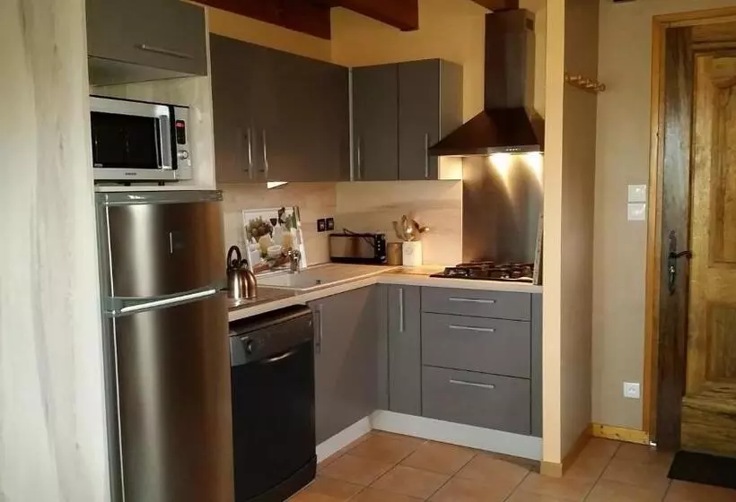 هتل à La Petite Maison