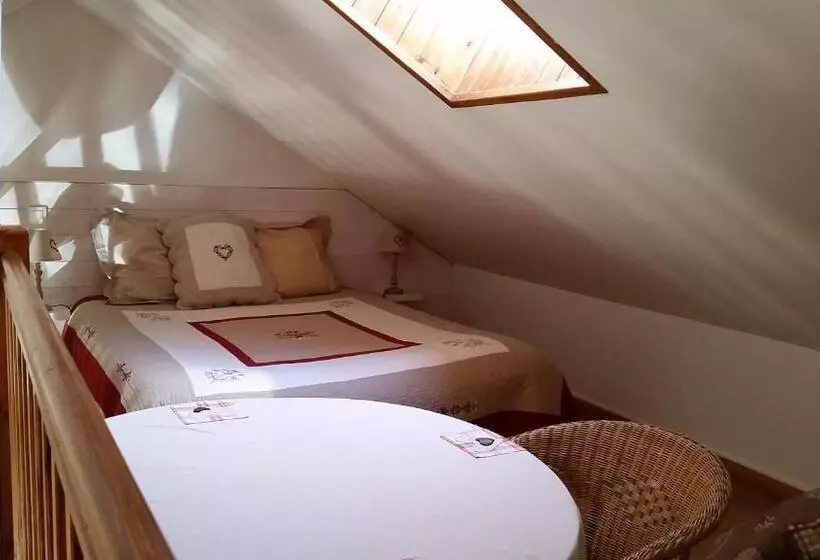 هتل à La Petite Maison