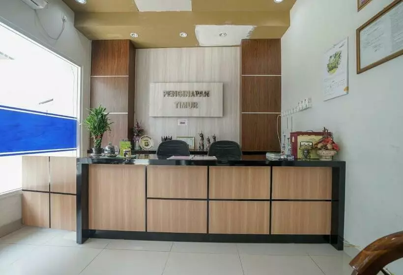 هتل Reddoorz Plus Near Palembang Airport 3