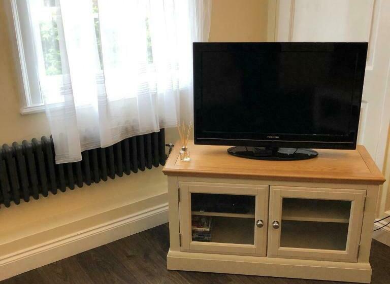 هتل The Little Angel