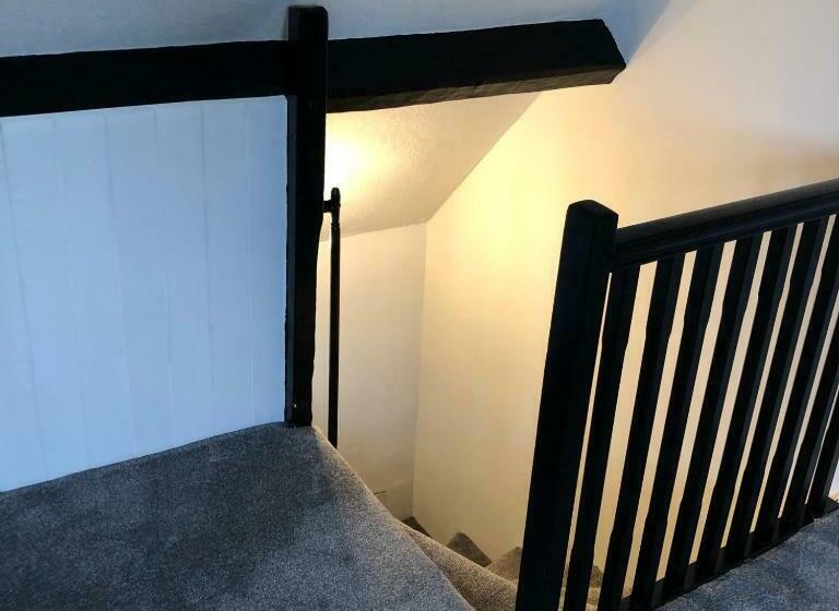 هتل The Little Angel