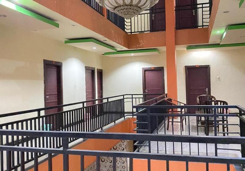 בית מלון כפרי Wisma Binanga