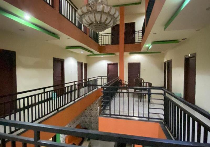 בית מלון כפרי Wisma Binanga