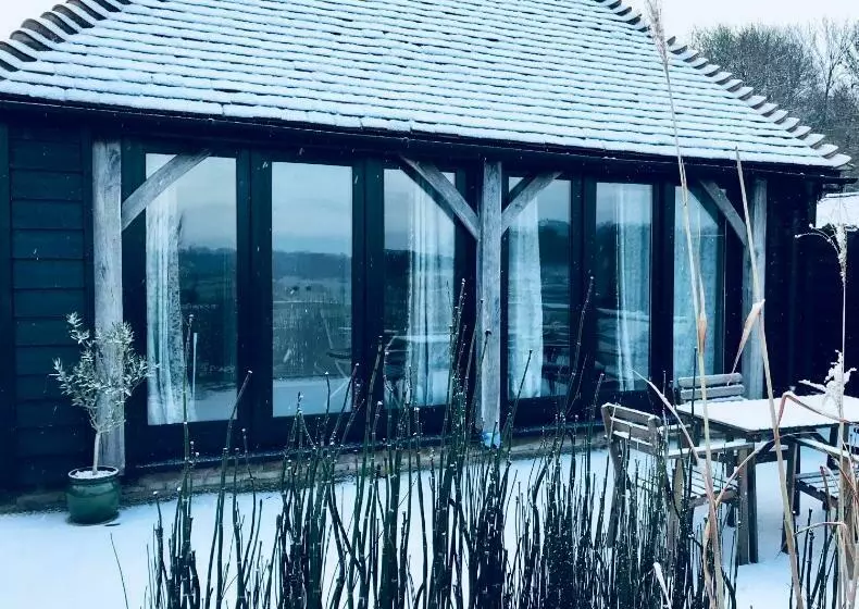 Aamiaismajoitus (B&B) The Cow Hide