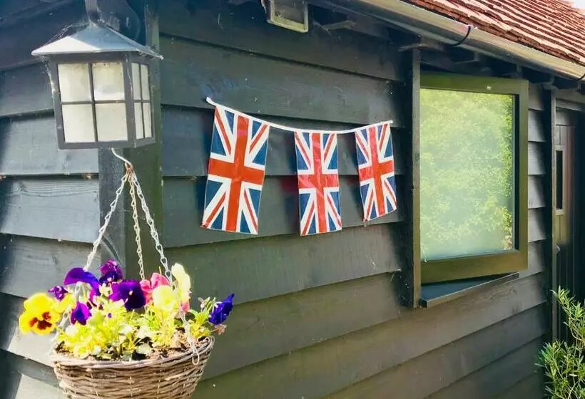 Aamiaismajoitus (B&B) The Cow Hide