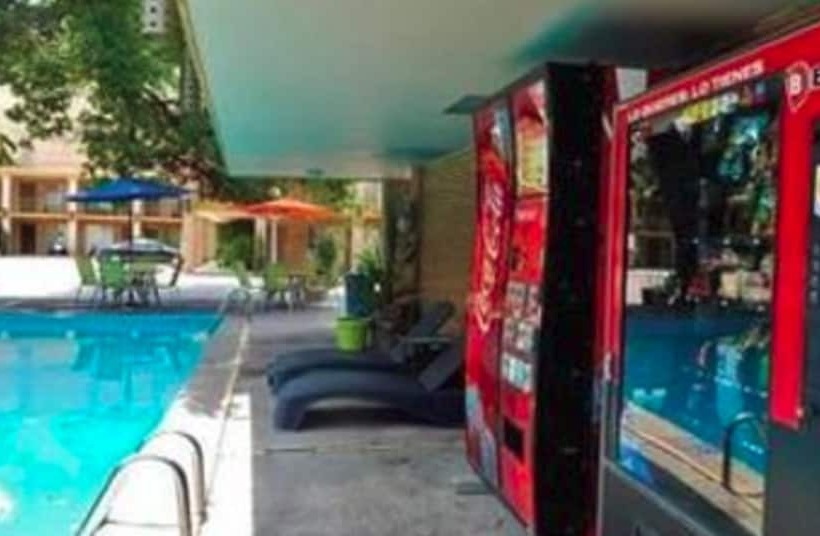 هتل Autel Rio Inn Luxury Inns