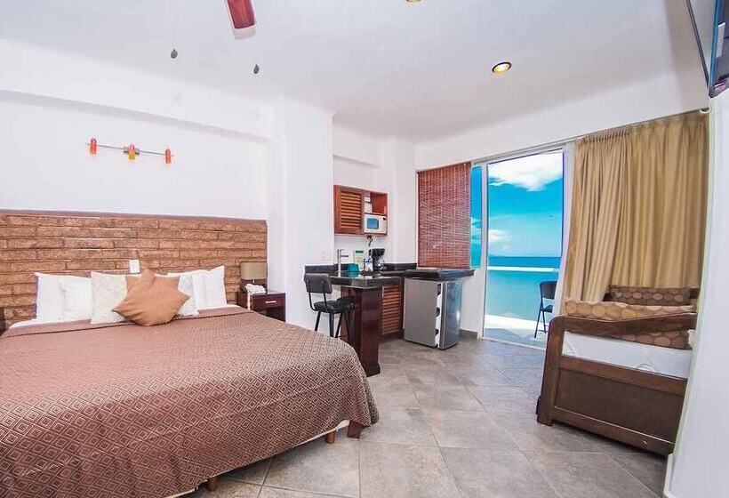 Отель Boutique Suites Nadia Bucerias