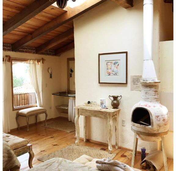 בית מלון כפרי Casa Kitsch