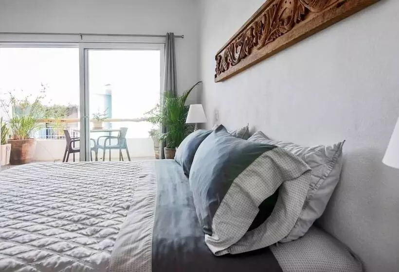 هتل Casa Nayar