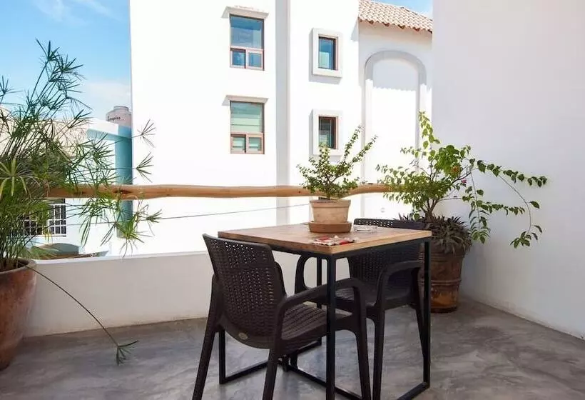 هتل Casa Nayar