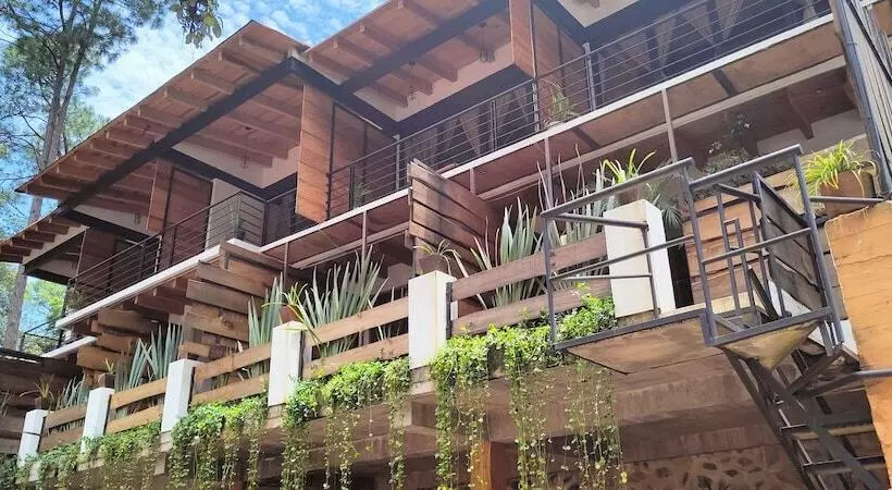 Encino House Hotel Boutique