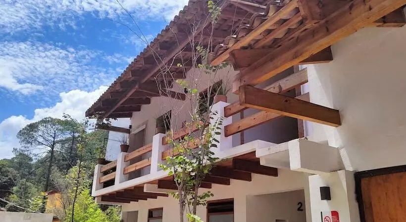 Encino House Hotel Boutique