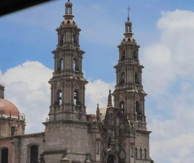 ホテル Hostal Casa Zul