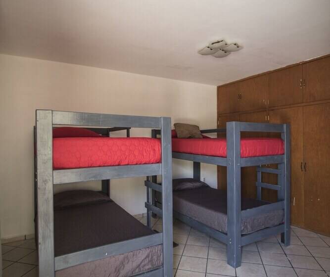 Szálloda Hostal Casa Zul