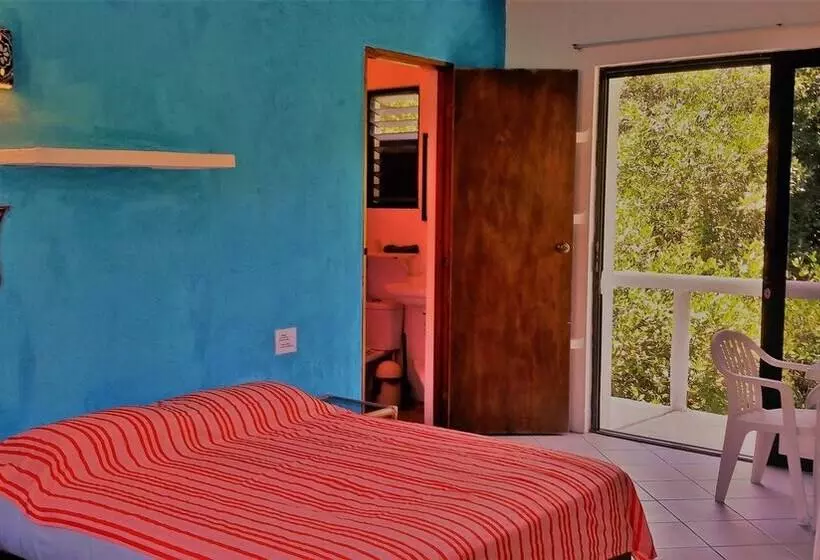 Hotelli Mangrove Inn Akumal