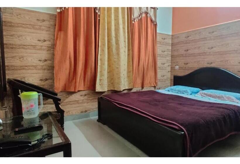 בית מלון כפרי Aashriwad