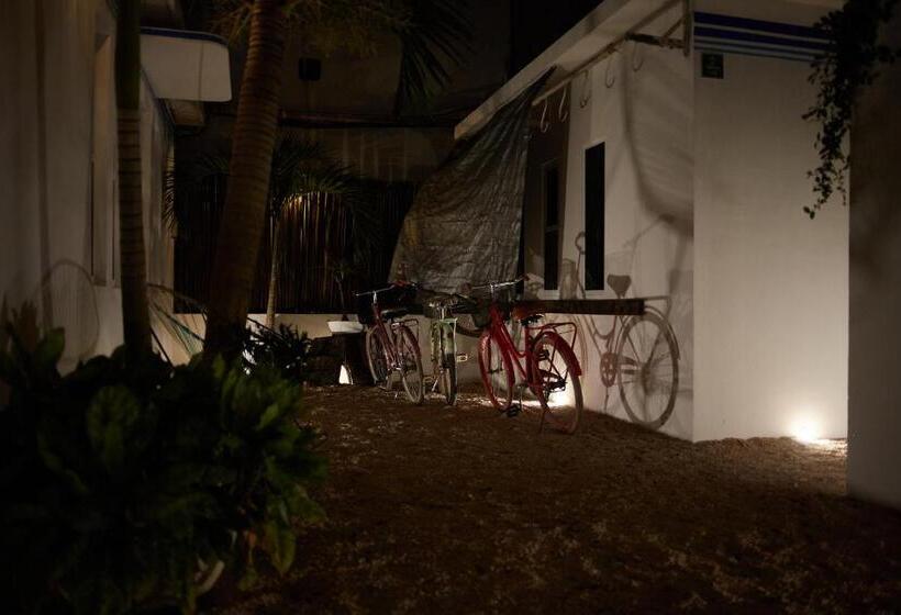 酒店 Aljanna House