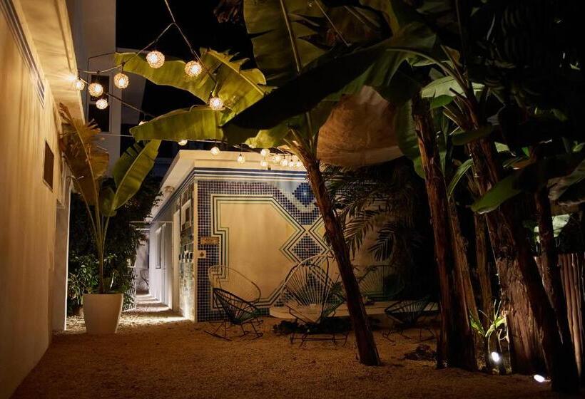 酒店 Aljanna House