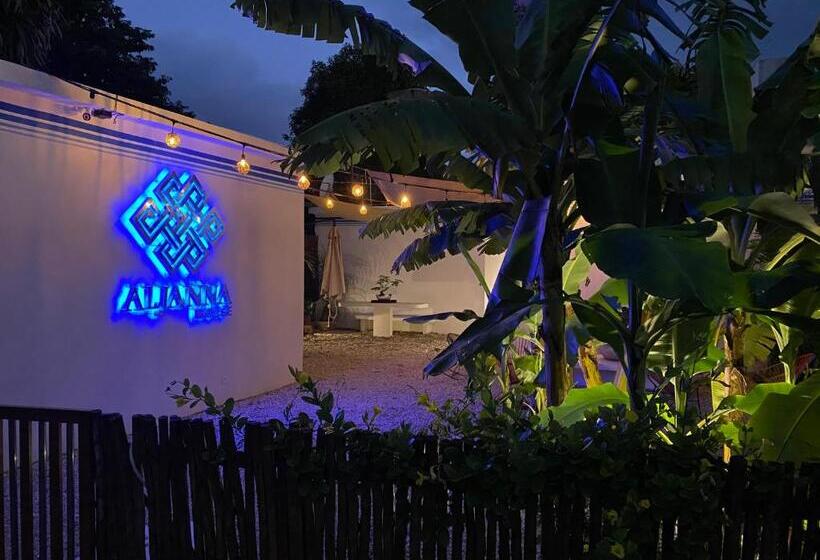 酒店 Aljanna House