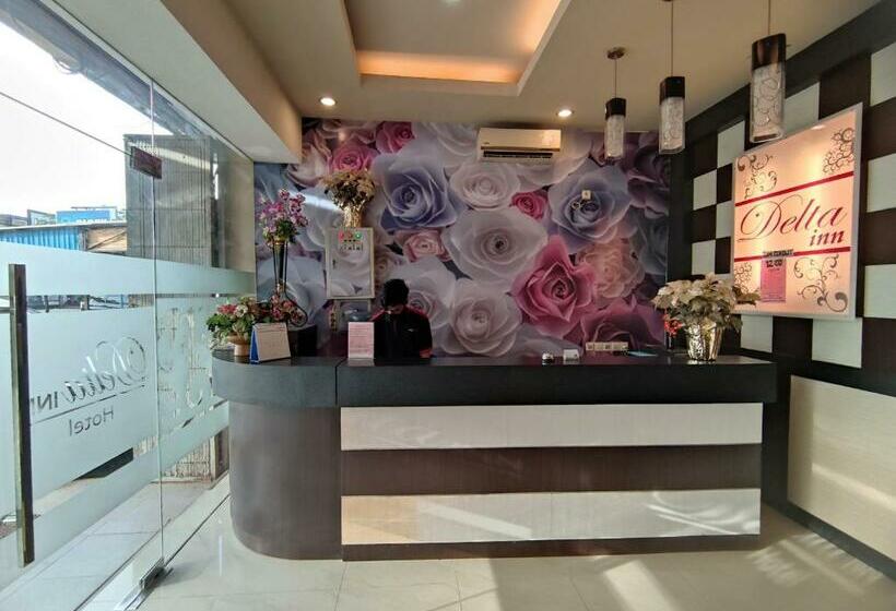 호텔 Delta Inn