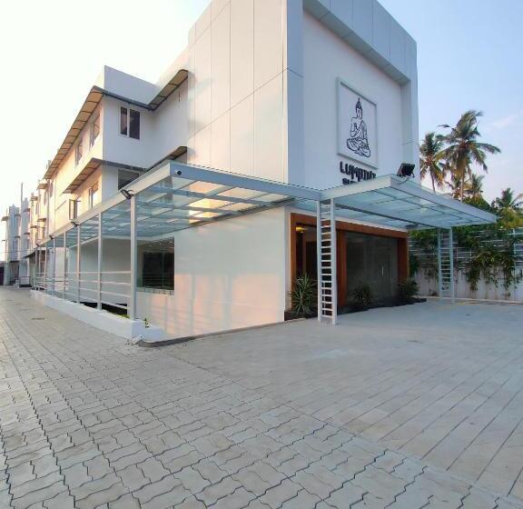 Hotel Lumbini Supreme