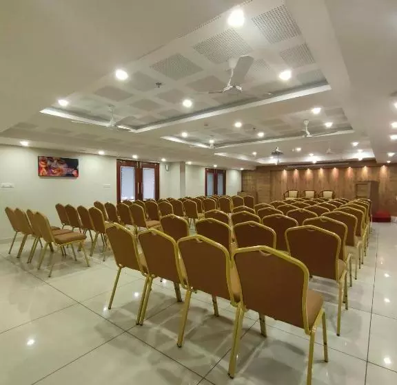 Hotelli Lumbini Supreme