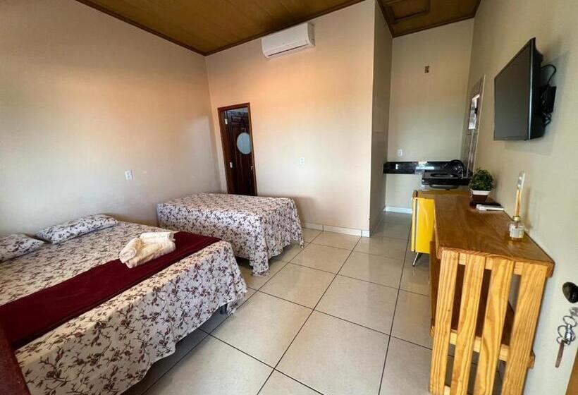 پانسیون Pousada Amorim