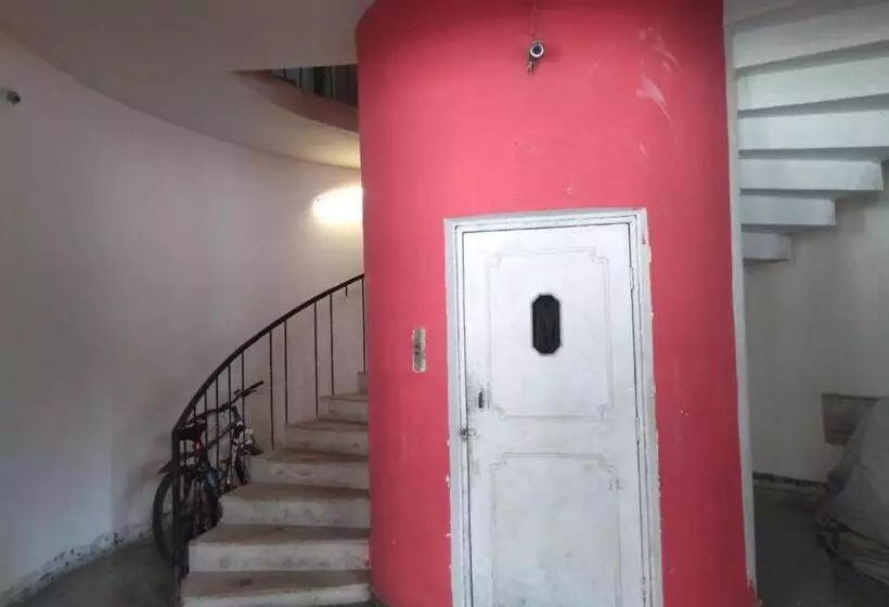 ホテル Rest Inn Pune