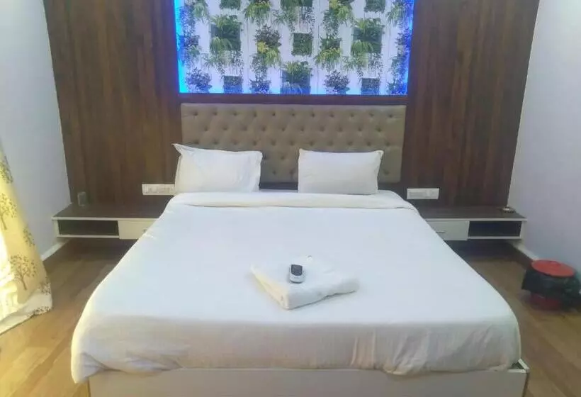 ホテル Rest Inn Pune