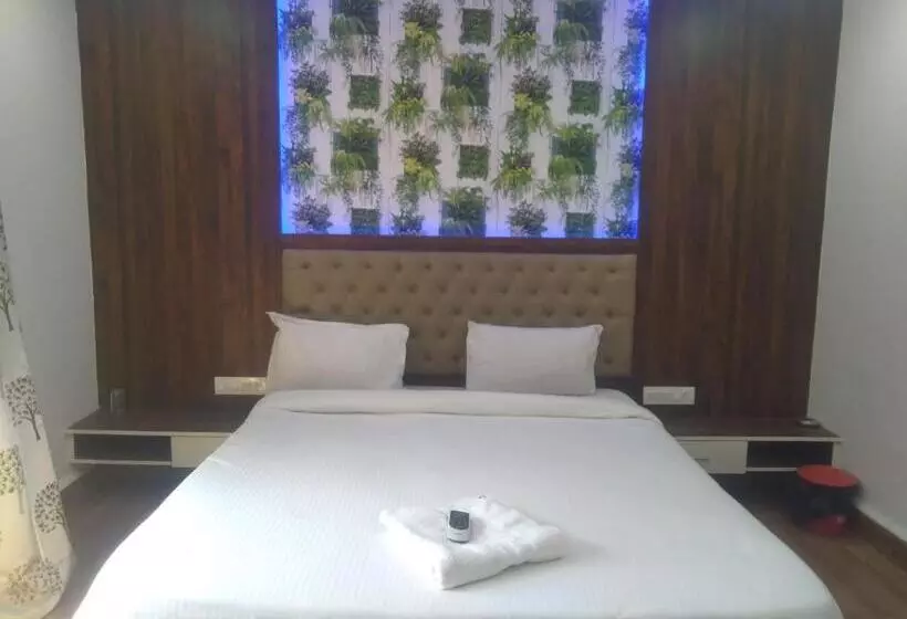 ホテル Rest Inn Pune