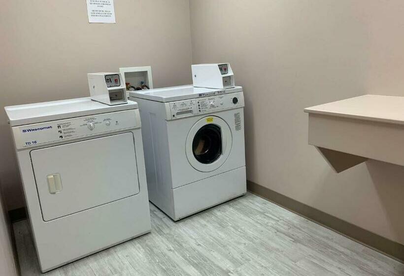 Surestay Plus Hotel By Best Western Hardisty