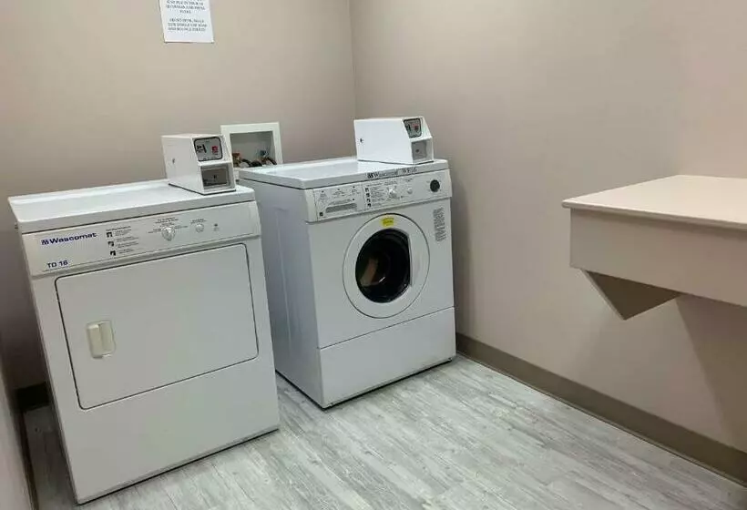 Surestay Plus Hotel By Best Western Hardisty