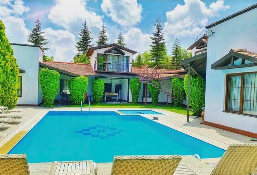 Celik Termal Butik Otel