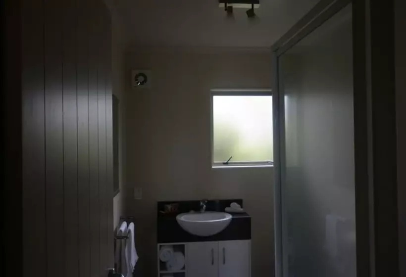 Otel Executive On Fenton